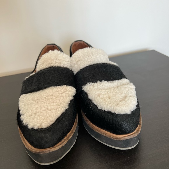 RARE FIND Australia LUXE Collective Platform ‘UGG’ Loafers Size 6 - Picture 3 of 5